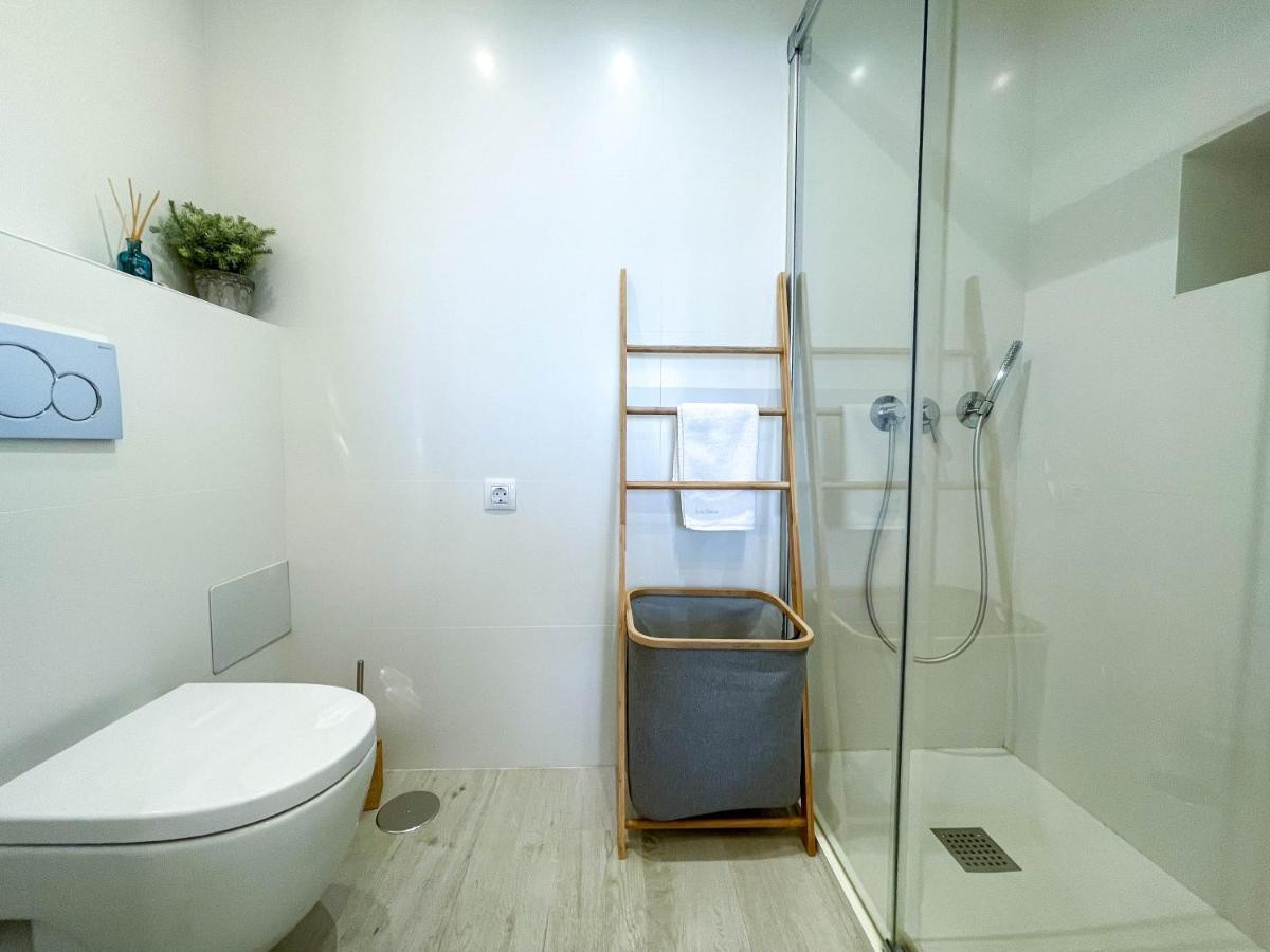 Tyba Deluxe Apartment Alicante Eksteriør billede